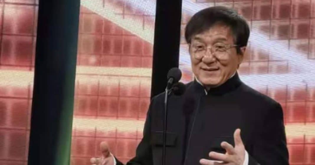 Jackie Chan revela que irá doar toda a sua fortuna de US$ 400 milhões; Saiba detalhes